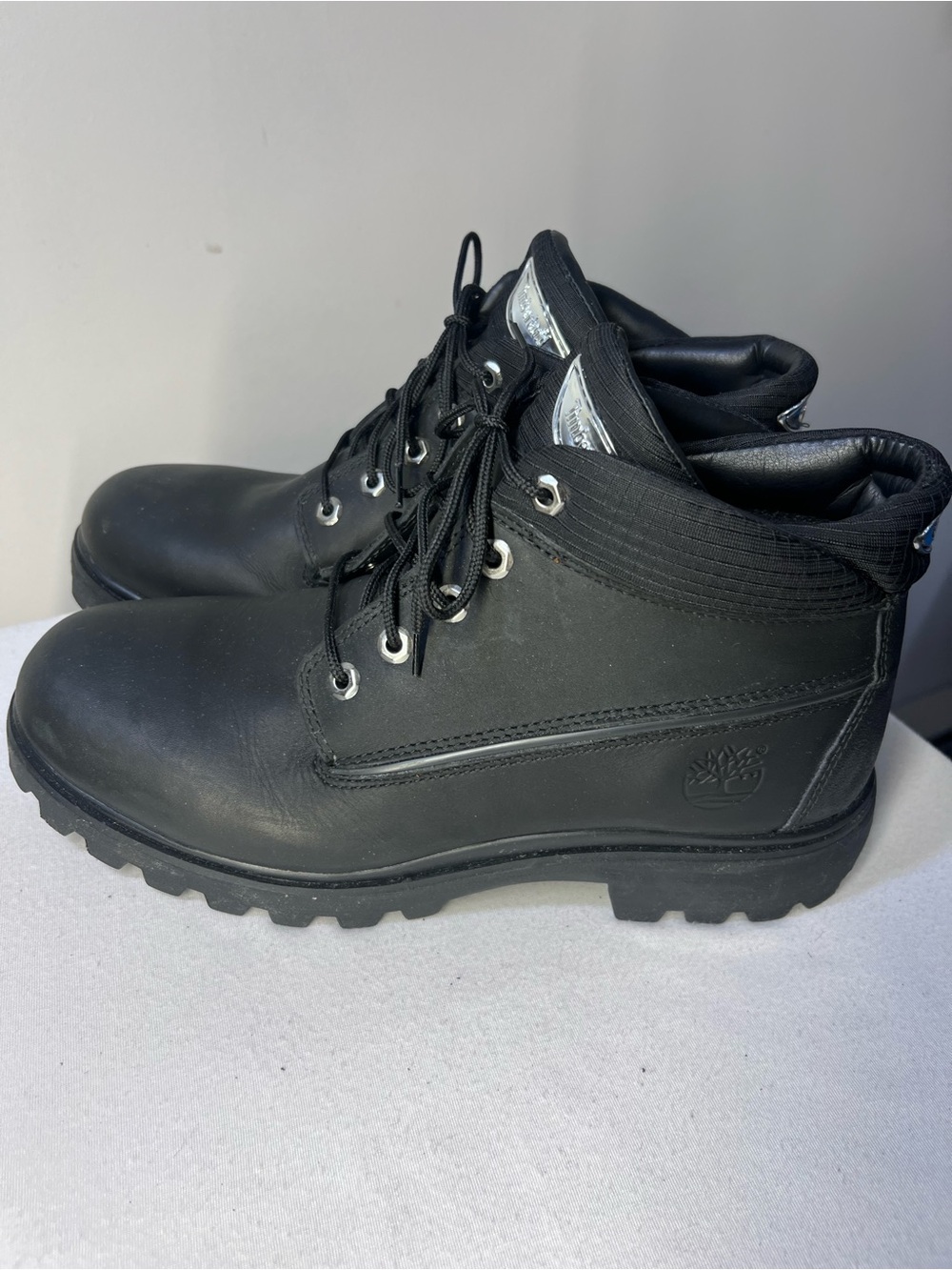 Timberland Men's Black Leather Lace-Up Boots new no box, men’s 11